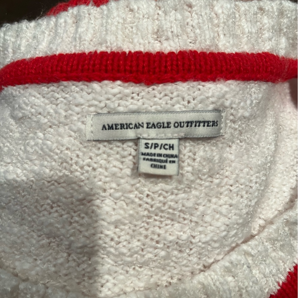 White red and blue sweater - Picture 2 of 2